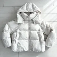 GU ジーユー ヒートパデットブルゾン ホワイト Mサイズ