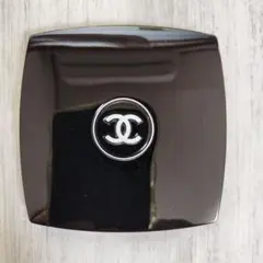 シャネル　CHANEL　コンパクトミラー　手鏡　ケース付きのサムネイル