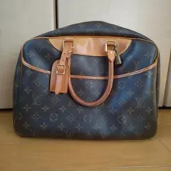 Louis Vuitton モノグラム ハンドバッグ