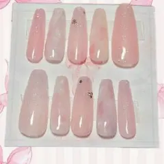 ホワイトマーブルピンク×冬ワンホンシュガーネイル