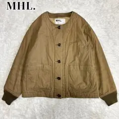 MHL. 中綿入り ノーカラー コットン ブルゾン ジャケット