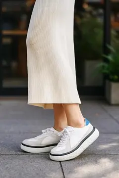 【オニツカタイガー】極美品 レザー スニーカー デレシティ 23.5 白 厚底 Onitsuka Tiger スニーカー レディース DELECITY / デレシティ