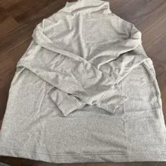 UNIQLO グレー タートルネック XL
