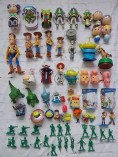 ディズニー　トイストーリー　グッズ　ウッディ　バズ　レトロ　まとめ売り　大量