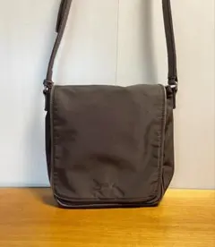 日本製　agnes b.　アニエスベー　ショルダーバッグ ブラウン　軽量