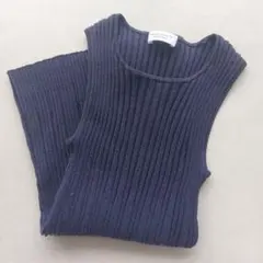 ノースリーブ タンクトップ