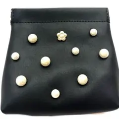新品　MARY QUANT　スムースセットパール バネクチポーチ 黒　パール