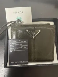 PRADA 財布 ソフトルックスレザー フォレストグリーン 現行のサムネイル