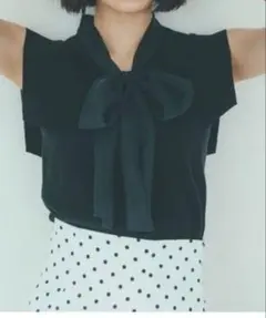 SNIDEL ノースリーブボウタイニット