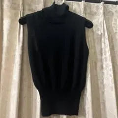 EPoca THE SHOP ブラックノースリーブセーター