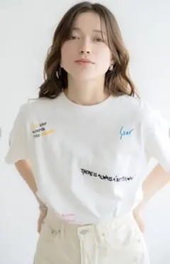 ungrid ミックスロゴデザインtee ホワイトのサムネイル