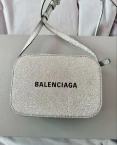2026年最新】balenciaga カメラバッグの人気アイテム - メルカリ