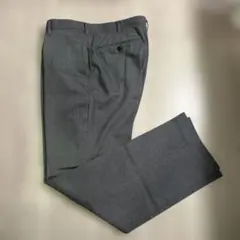 UNIQLO パンツ　スーツ　スラックス　ウエスト85センチ