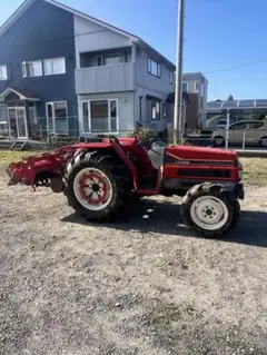 ヤンマーYM1110D トラクター 4WD 11馬力実動 畑 ハウスに最適 骨董