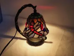 トンボデザイン　ベル型吊り下げ卓上ランプ　ステンドグラス　点灯確認済み