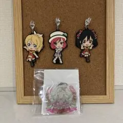 きゅんキャラ　ラブライブチャーム&プリパラキーホルダー
