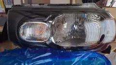 z12 キューブ　純正ヘッドライトのサムネイル