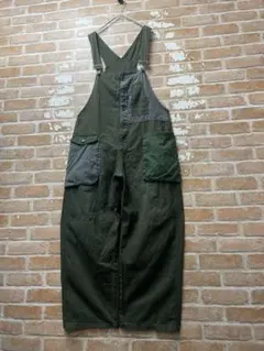 00s オーバーオール　カーゴパンツ ミリタリー　カーキ　ツナギ　y2k 古着