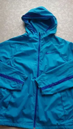 NIKE　ナイロンパーカー　L