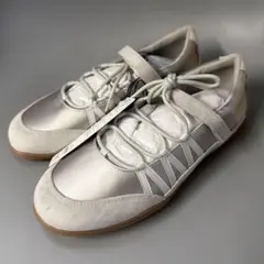 【新品・未使用】GU レースアップバレエスニーカー M
