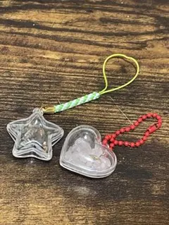 ハンドメイド　星とハートのシャカシャカ天然石セット　グリーン×レッド