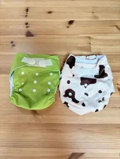布おむつセット 未使用 おむつカバー2枚＋インサート多数＋パッド3枚