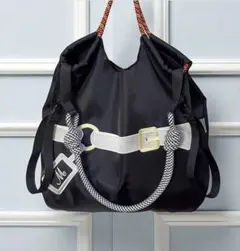 Item thumbnail for item 8fd7ce26-c85e-4b14-822e-2ba5e6f97327