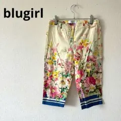 ブルーガール▶クロップドパンツ 白 花柄 綿混 イタリア製 上品 華やか 春夏