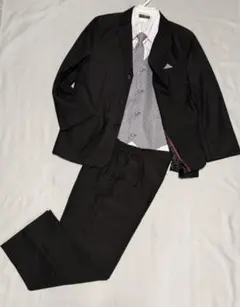 BEAMS ビームス　ブラックスーツ ４点セット　150㎝　美品　卒服　卒業式 BEAMS ビームス ブラックスーツ 4点セット 150㎝ 美品 卒服 卒業式