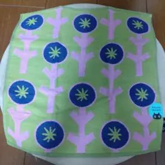 未使用 Atsuko Matano 花柄ハンカチ つぼみ