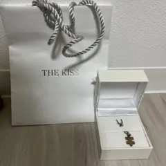 THE KISS パズル型ネックレス