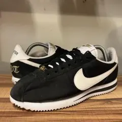 Nike cortez スニーカー