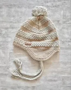 mont-bell ポンポン付きニット帽