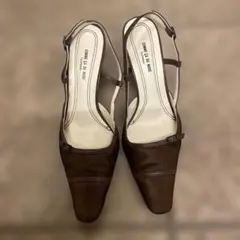 COMME CA DU MODE バックストラップパンプス ブラウンのサムネイル