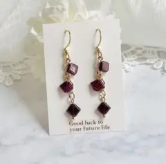 ピアス　天然石　ロードライトガーネット　3連　サージカルステンレス