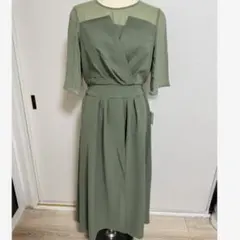 ドレスワンピース