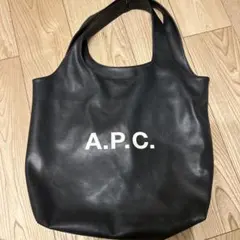 A.P.C. トートバッグ ブラックのサムネイル