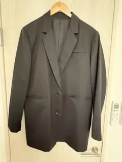 ほぼ未使用【Lui's｜ルイス】上品ブラックジャケット（Mサイズ）