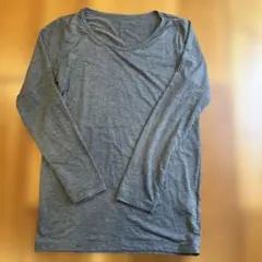 UNIQLO ユニクロ　ヒートテック　インナーシャツ　150cm