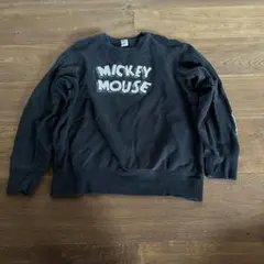値下げ中　UNIQLO ユニクロ　トレーナー　ブラック　ミッキーマウス　UT