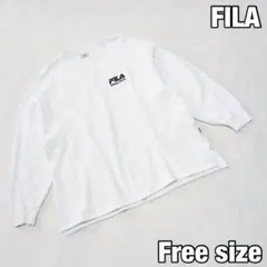 美品【FILA】トレーナー プルオーバー ロゴ刺繍 スウェット オーバーサイズのサムネイル