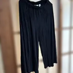 h.d. 黒 ワイドパンツ