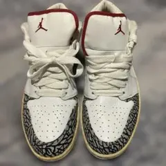 AIR JORDAN1 PHAT LOW ホワイト セメント US10.5のサムネイル