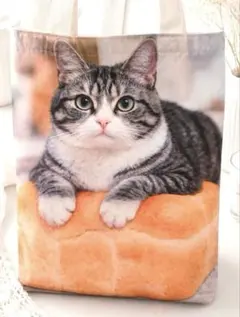 も*も様 人気 猫バッグ　サバ白猫　パン　丈夫な新品トートバッグ　オリジナル　大のサムネイル