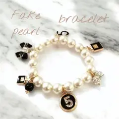 ブレスレット/パール/チャーム/ゴールド/ゴージャス/可愛い/伸縮/おしゃれ