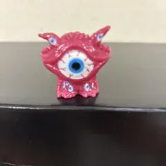 ウルトラマン 怪獣 ガンQ ソフビ 指人形　フィギュアのサムネイル