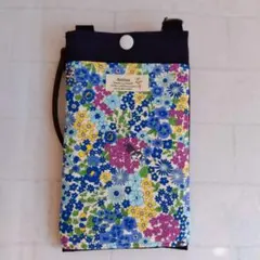 【紺 × 花柄】 スマホショルダーバッグ