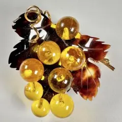 べっ甲 琥珀 葡萄モチーフ ブローチ 兼 ペンダントトップ 伝統工芸