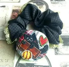 専用ページ☆チョコレート大好きっ☆猫のマカロンクッションシュシュ☆レース縁取り