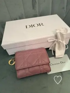 ゅーぅ様専用Dior ピンク 三つ折り財布 キルティング